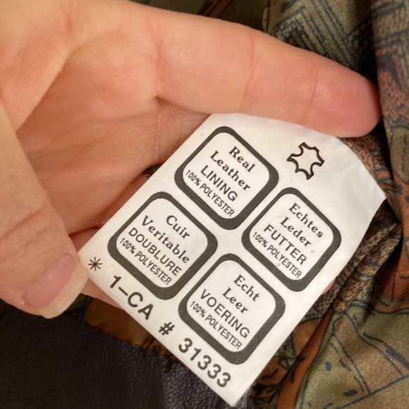 Vintage Leather Vest Mens 36 Brown Button Up Waistcoat Western Olde Hide House - Picture 14 of 15